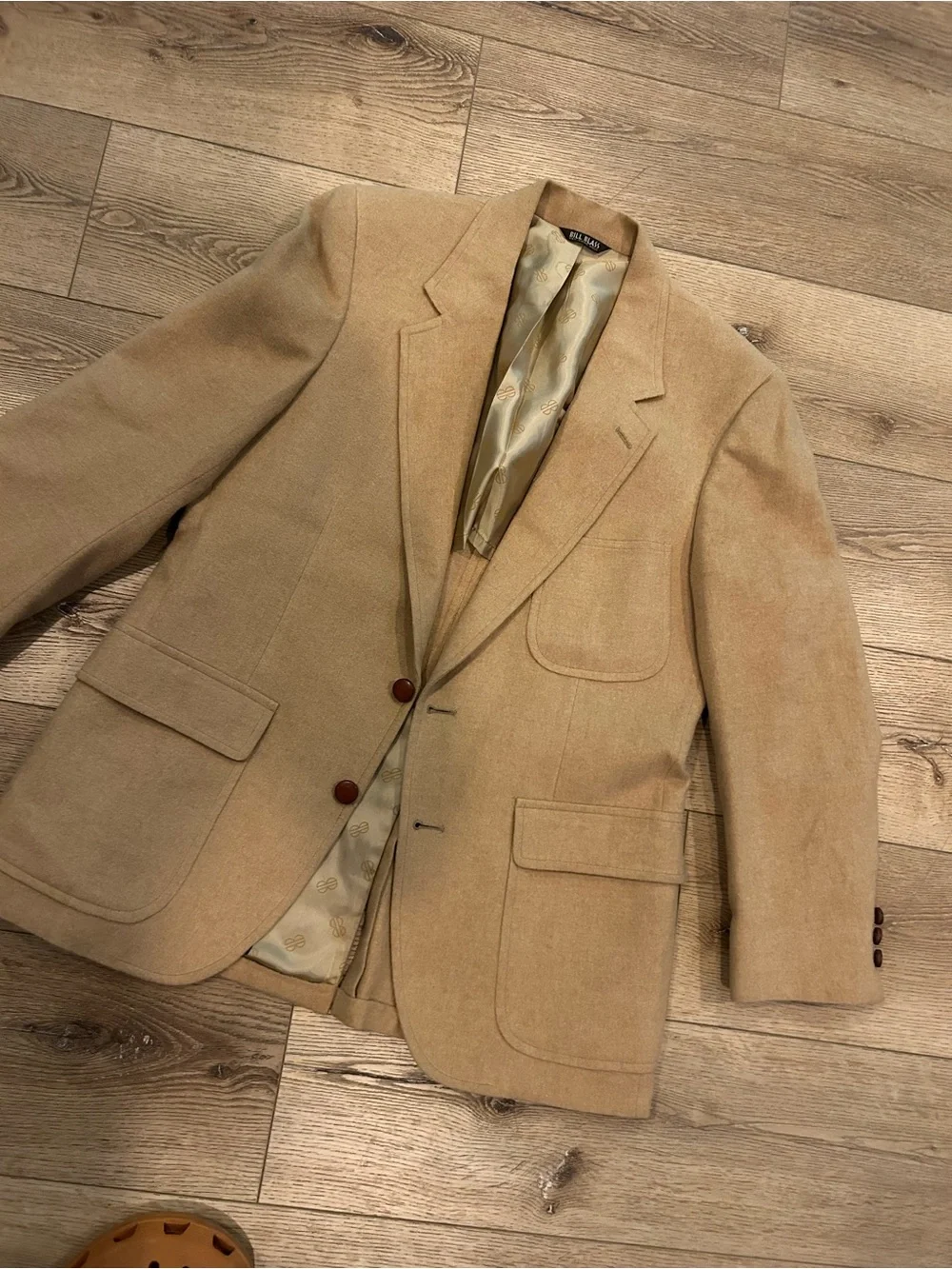 Vintage Men's Camel Wool Blazer - Classic Two-Button Sport Coat